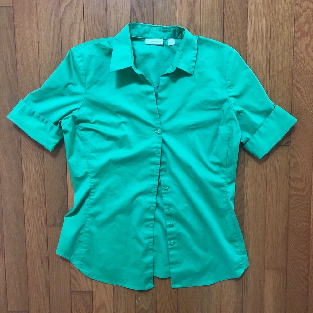 DRESSY BUTTON DOWN TOP